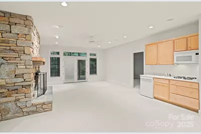 132 Berry Creek Drive, Flat Rock, NC 28731 - Photo 30