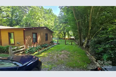 5832 Thompson Road, Charlotte, NC 28216 - Photo 30