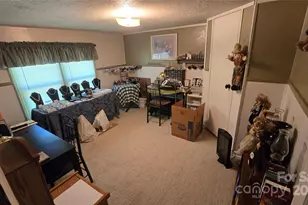 5832 Thompson Rd, Charlotte, NC 28216 - Photo 14