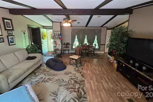 5832 Thompson Rd, Charlotte, NC 28216 - Photo 10