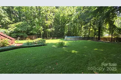 5832 Thompson Road, Charlotte, NC 28216 - Photo 6