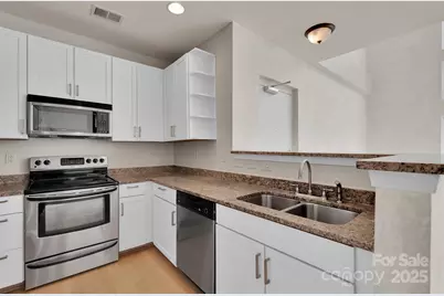 649 Raphael Place, Charlotte, NC 28205 - Photo 10