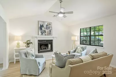 6115 Coltswood Court, Charlotte, NC 28211 - Photo 8