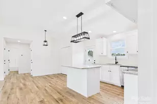 3016 Icard Rhodhiss Rd, Connelly Springs, NC 28612 - Photo 16