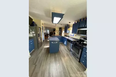 114 Ashford Drive, Olin, NC 28660 - Photo 2