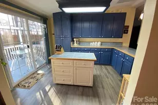 114 Ashford Dr, Olin, NC 28660 - Photo 4