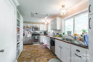 904 Venus St, Kannapolis, NC 28083 - Photo 10