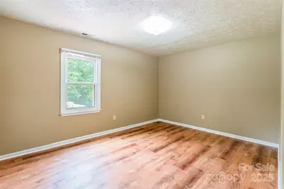 2675 Tablerock Road, Lenoir, NC 28645 - Photo 10