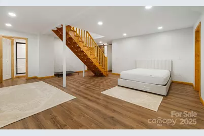 285 Fairway Loop #7, Burnsville, NC 28714 - Photo 28
