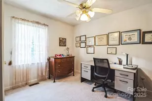 815 La Quinta Ln, Hope Mills, NC 28348 - Photo 20