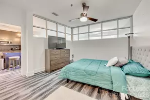 333 W Trade St, Charlotte, NC 28202 - Photo 24