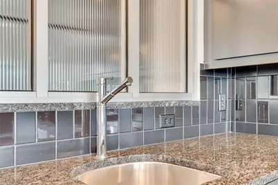 333 W Trade Street #1802, Charlotte, NC 28202 - Photo 14