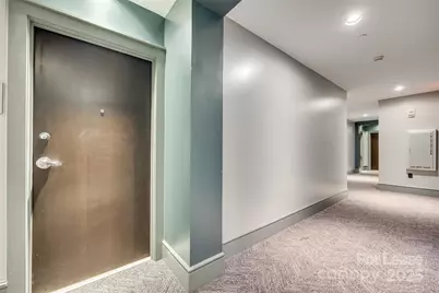 333 W Trade Street #1802, Charlotte, NC 28202 - Photo 6