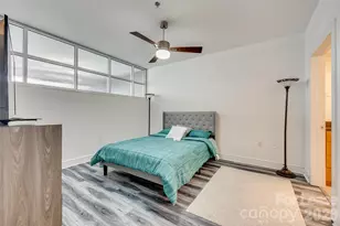 333 W Trade St, Charlotte, NC 28202 - Photo 22