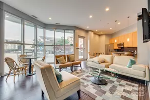 333 W Trade St, Charlotte, NC 28202 - Photo 30