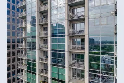 333 W Trade Street #1802, Charlotte, NC 28202 - Photo 36