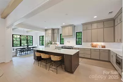 7011 Chateau Bordeaux Lane, Charlotte, NC 28270 - Photo 4