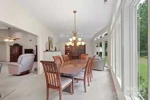 7164 Moss Point Dr, Charlotte, NC 28277 - Photo 16