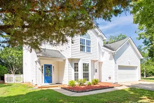 411 Carlisle Dr, Indian Trail, NC 28079 - Photo 2