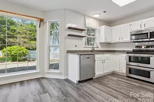 411 Carlisle Dr, Indian Trail, NC 28079 - Photo 10