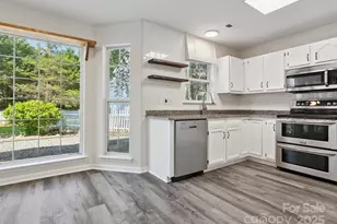 411 Carlisle Dr, Indian Trail, NC 28079 - Photo 10