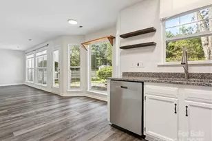 411 Carlisle Dr, Indian Trail, NC 28079 - Photo 8