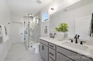 209 Coxe Ave, Charlotte, NC 28208 - Photo 10