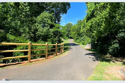 630 Calvert Street #1110, Charlotte, NC 28208 - Photo 6