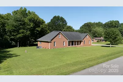 2765 Dogwood Circle, Rock Hill, SC 29732 - Photo 2