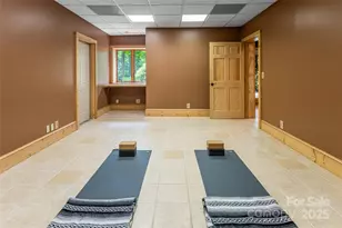 303 Flying Hawk Trl, Waynesville, NC 28786 - Photo 32