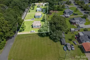 422 Wilson St, Mount Holly, NC 28120 - Photo 1