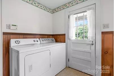 1520 21st Avenue NE, Hickory, NC 28601 - Photo 20