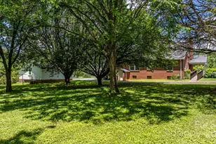 1520 21st Ave NE, Hickory, NC 28601 - Photo 40