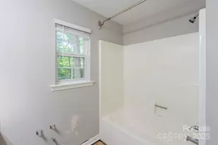 203 Hickory Wood Dr, Kannapolis, NC 28083 - Photo 14