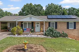 3471 Greentree Acres Rd, Valdese, NC 28690 - Photo 2