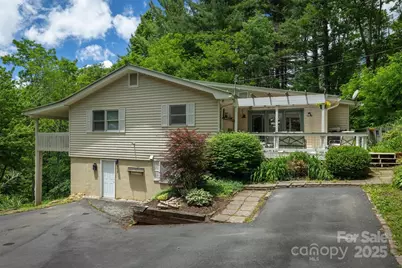 665 Will Robbins Lane, Newland, NC 28657 - Photo 2
