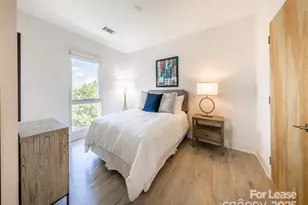 1824 N Brevard St, Charlotte, NC 28206 - Photo 16