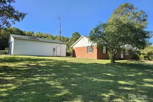 2448 Cambridge Dr, Lancaster, SC 29720 - Photo 2