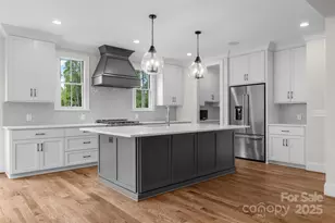 537 Riddle Mill Rd, Clover, SC 29710 - Photo 14