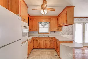 617 Oak Grove Rd, Kings Mountain, NC 28086 - Photo 6