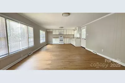 2828 Bellhaven Circle, Charlotte, NC 28214 - Photo 6