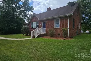 2828 Bellhaven Cir, Charlotte, NC 28214 - Photo 4