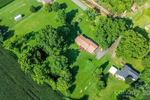 615 Bell Farm Rd, Statesville, NC 28625 - Photo 10