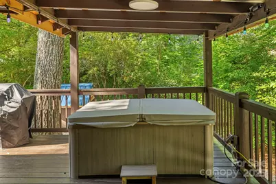 40 Squirrel Lane, Sapphire, NC 28774 - Photo 20