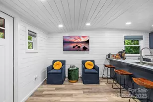 40 Squirrel Ln, Sapphire, NC 28774 - Photo 4