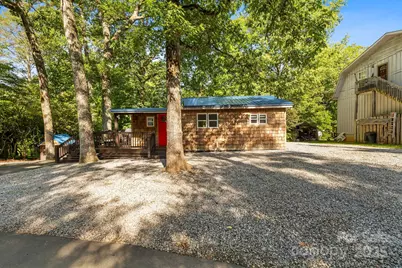 40 Squirrel Lane, Sapphire, NC 28774 - Photo 26