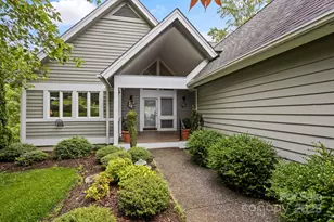 104 Overlook Dr, Flat Rock, NC 28731 - Photo 4