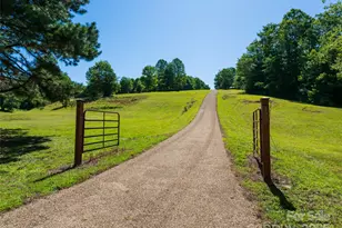 129 Melrose Lake Rd, Saluda, NC 28773 - Photo 2