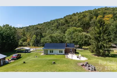 1424 Bear Creek Road, Bakersville, NC 28705 - Photo 34