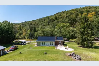 1424 Bear Creek Road, Bakersville, NC 28705 - Photo 36